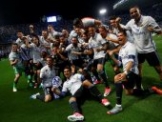  ريال مدريد يتوج بلقب الدوري الإسباني بعد الفوز على ملقا بثنائية 